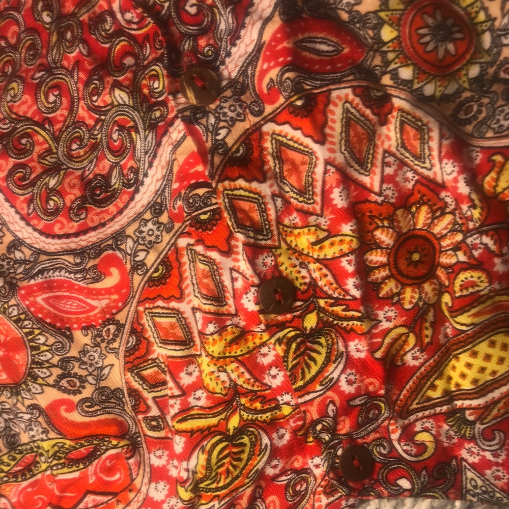 Bright Patterned Crop Tank - Picture 3 of 3